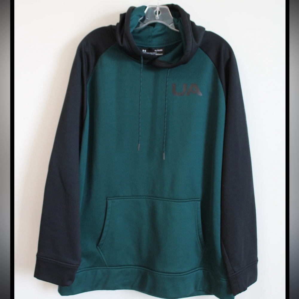Under Armour Green and Black ColdGear loose Men's Hoodie